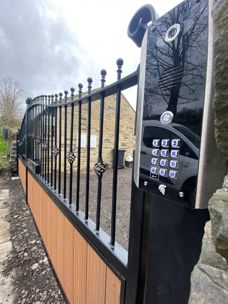 Composite & Wrought Iron Swing Gate with IP4G Video Intercom